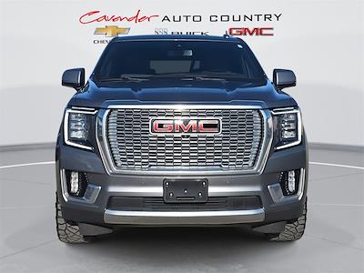 Used 2022 GMC Yukon XL - photo 1