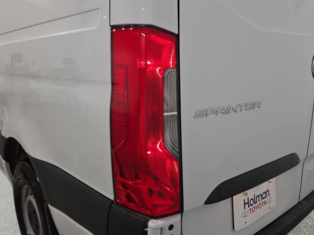 Used 2024 Mercedes-Benz Sprinter 2500 - photo 30