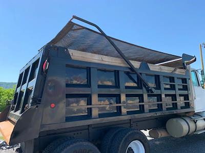 Used 1999 Volvo WG Dump Truck for sale #R9547 - photo 2