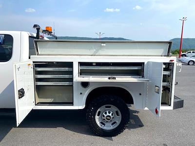 Used 2012 Chevrolet Silverado 2500 Work Truck Ext. Cab 4WD Extended Cab 4x4 Service Truck for sale #S0069 - photo 2