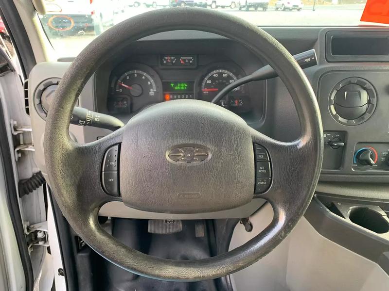 Used 2014 Ford E-350 - photo 13