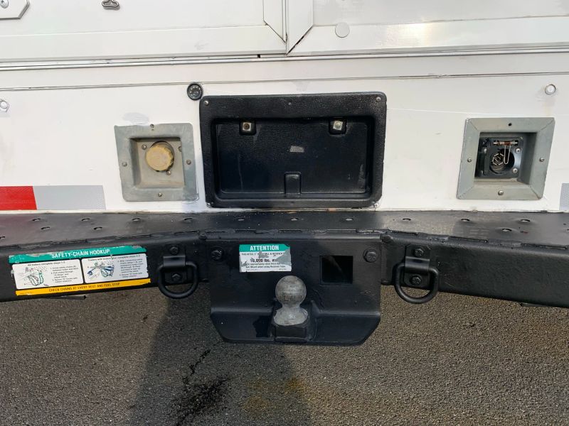 Used 2013 Ford E-450 - photo 37