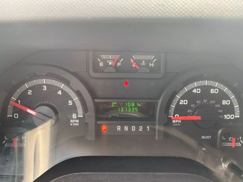 Used 2012 Ford E-350 - photo 13