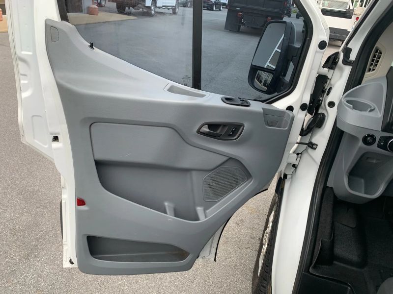 Used 2015 Ford Transit 250 - photo 11