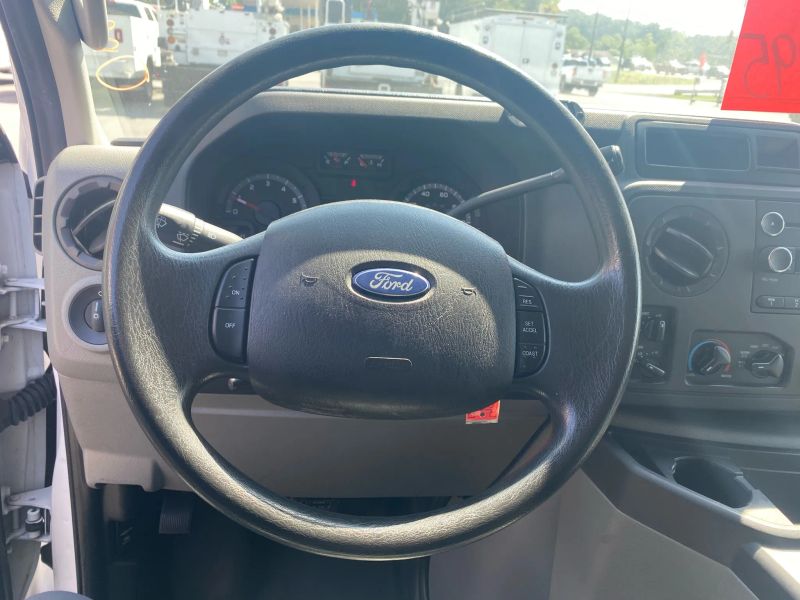 Used 2013 Ford E-350 - photo 14