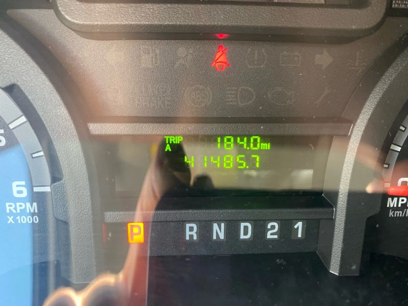 Used 2013 Ford E-350 - photo 16