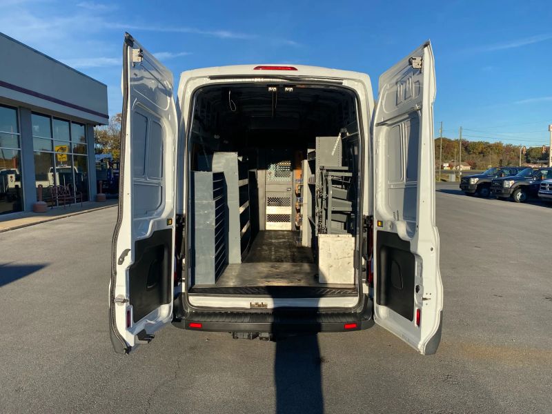 Used 2015 Ford Transit 250 - photo 2