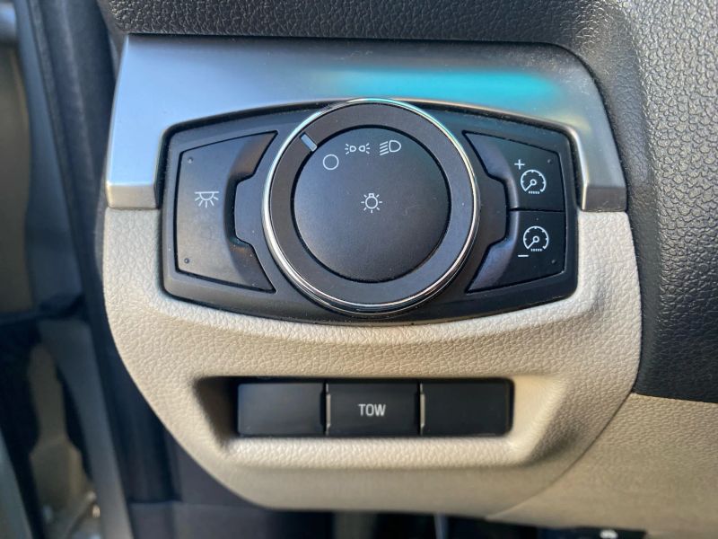 Used 2013 Ford Explorer - photo 20