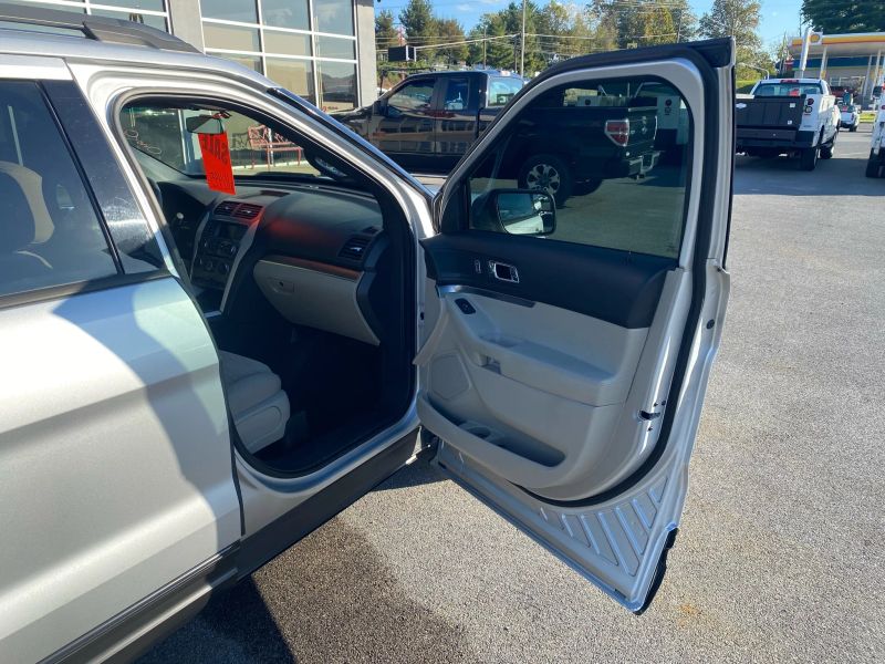 Used 2013 Ford Explorer - photo 21