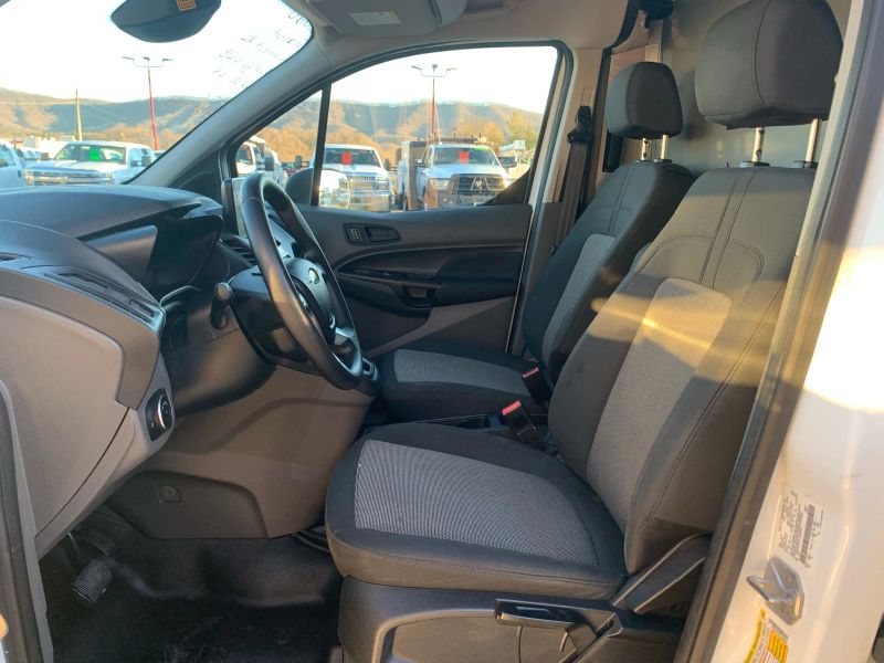 Used 2020 Ford Transit Connect - photo 11