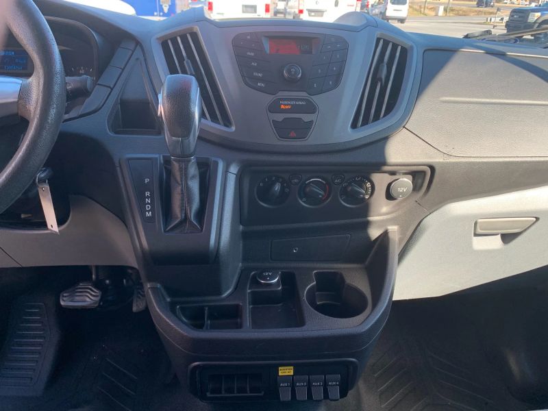 Used 2017 Ford Transit 250 - photo 16