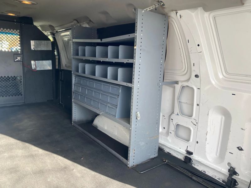 Used 2014 Ford E-350 - photo 25