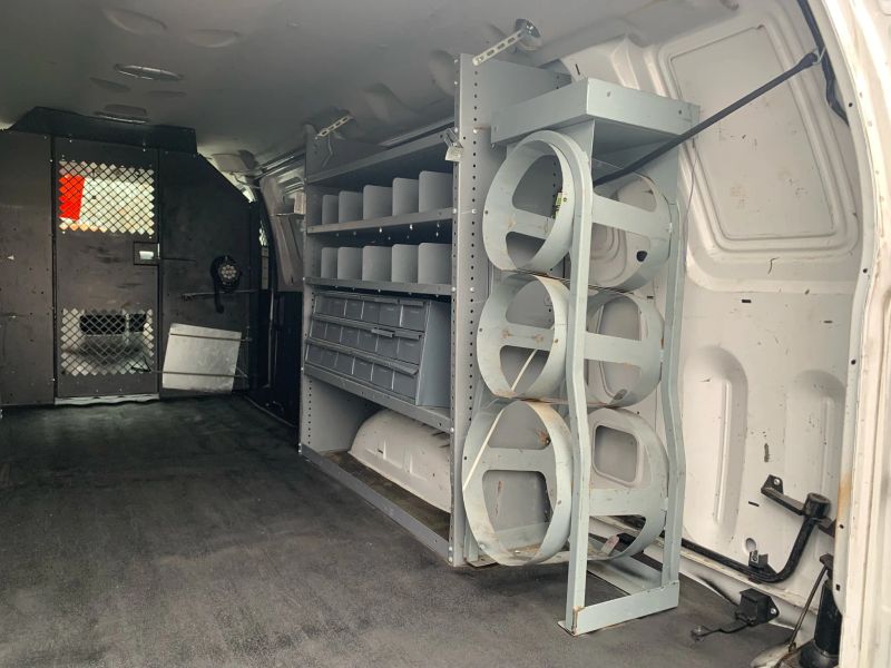 Used 2014 Ford E-350 - photo 28