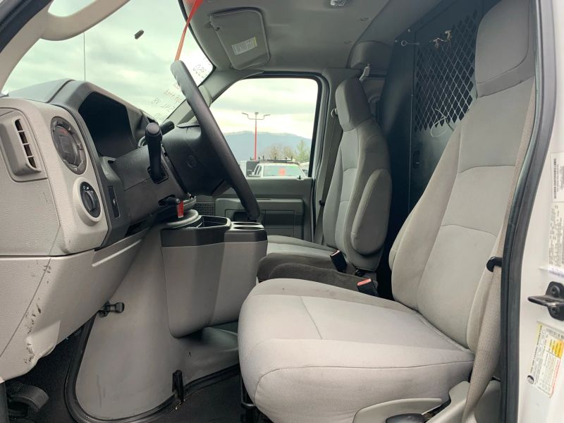 Used 2014 Ford E-350 - photo 11