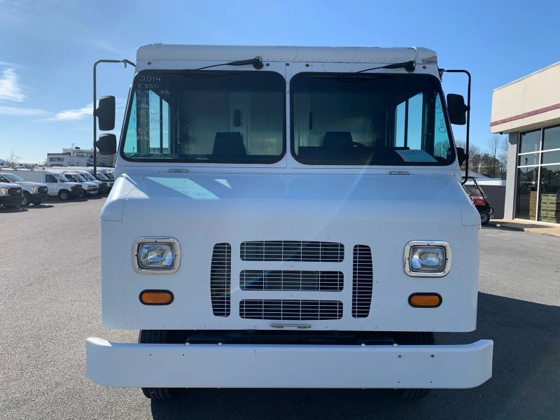 Used 2014 Ford E-350 - photo 5