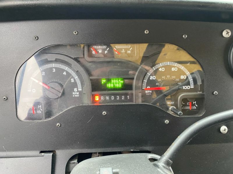 Used 2013 Ford E-350 - photo 12