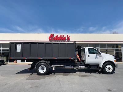 Used 2013 Ford F-750 - photo 1