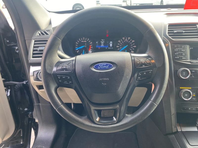 Used 2018 Ford Explorer - photo 12