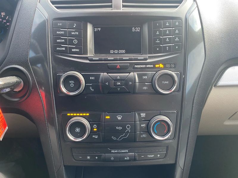 Used 2018 Ford Explorer - photo 15