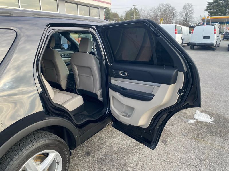 Used 2018 Ford Explorer - photo 28