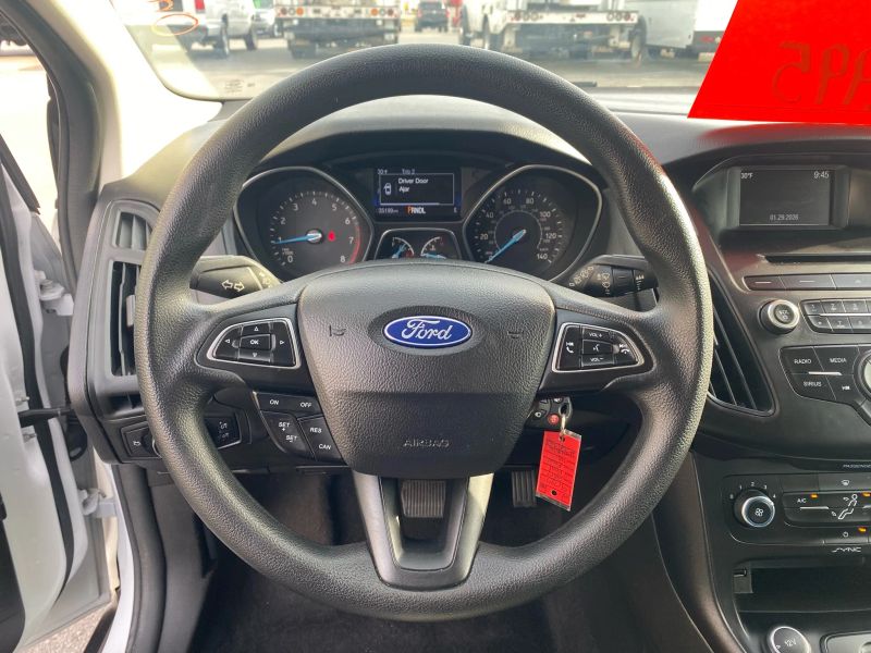 Used 2017 Ford Focus - photo 12