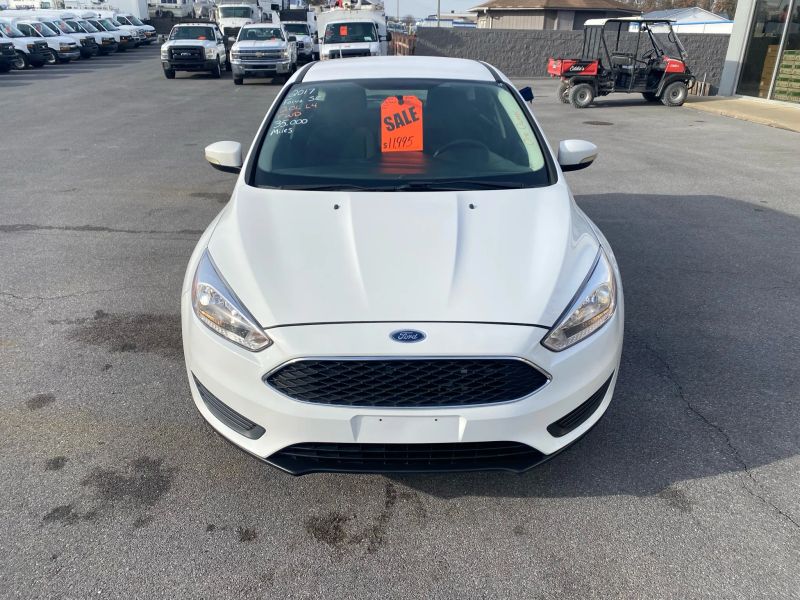Used 2017 Ford Focus - photo 5