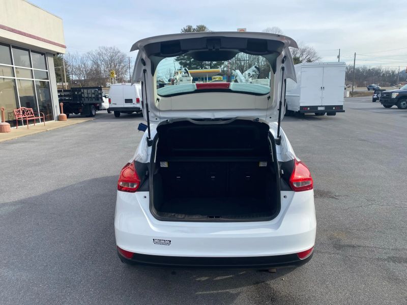 Used 2017 Ford Focus - photo 29