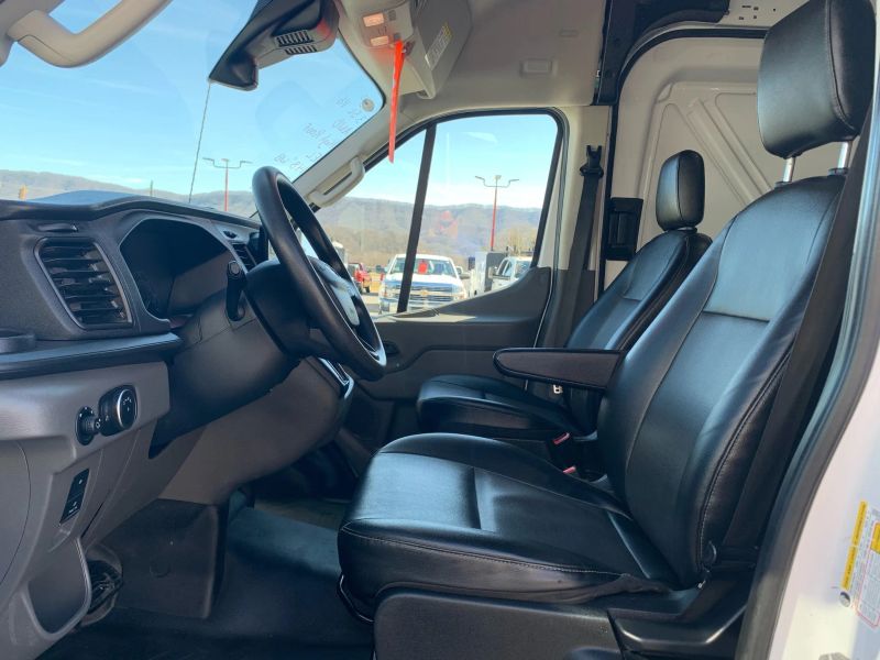 Used 2024 Ford Transit 250 - photo 12