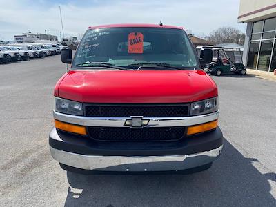 Used 2017 Chevrolet Express 3500 - photo 1