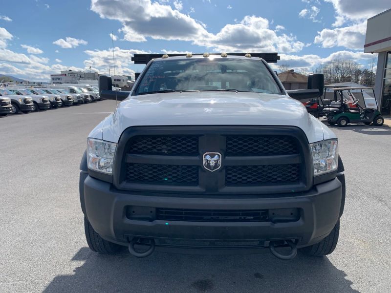 Used 2014 Ram 5500 - photo 2