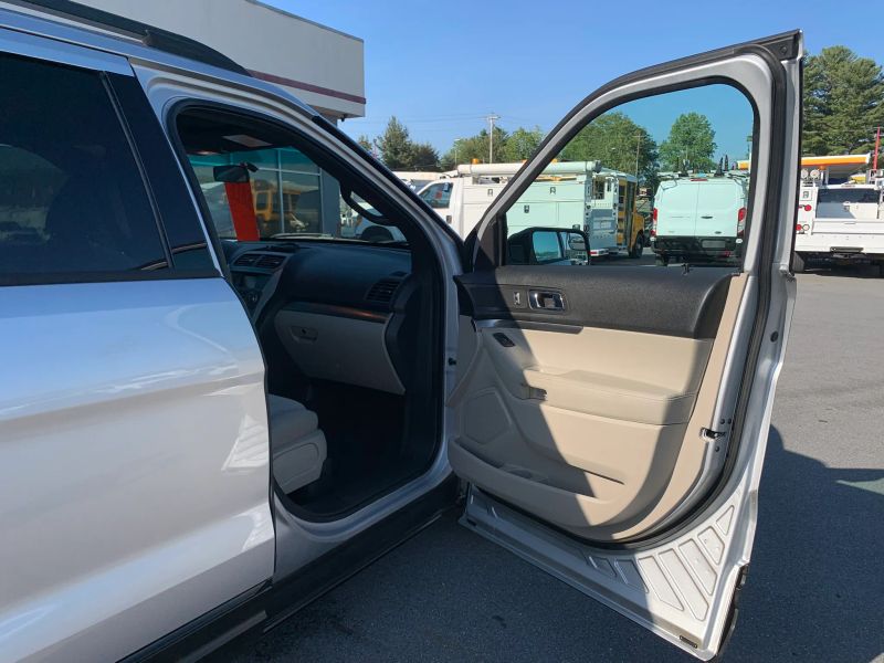 Used 2013 Ford Explorer - photo 21