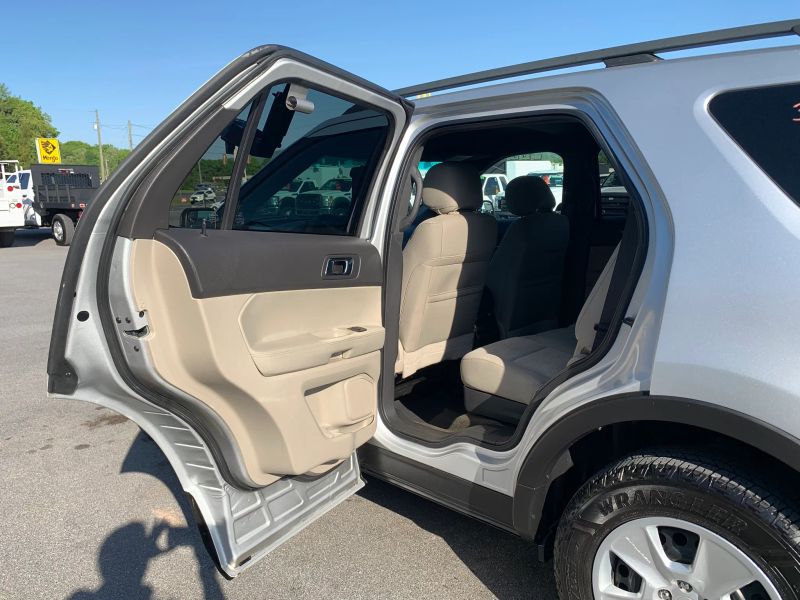 Used 2013 Ford Explorer - photo 24