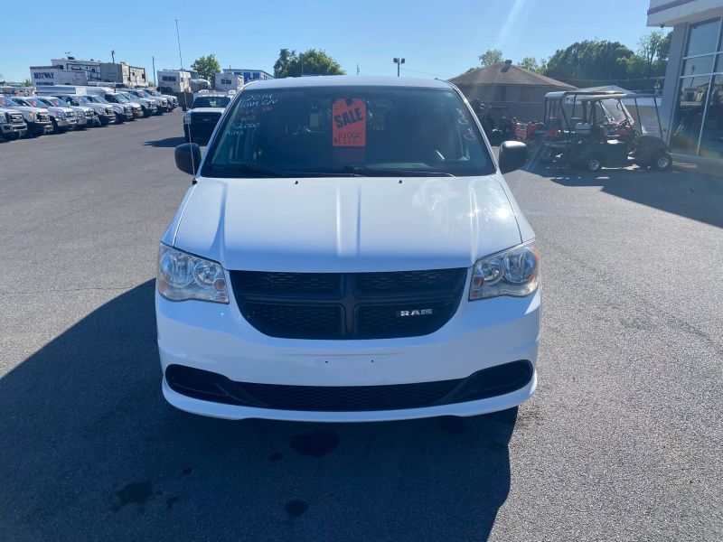 Used 2014 Ram C/V Tradesman - photo 2