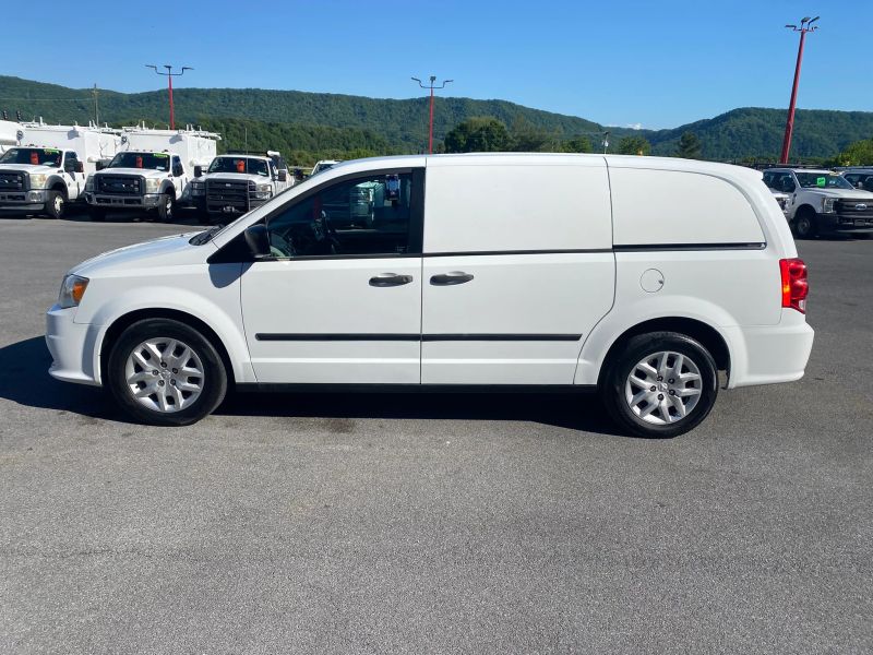 Used 2014 Ram C/V Tradesman - photo 5