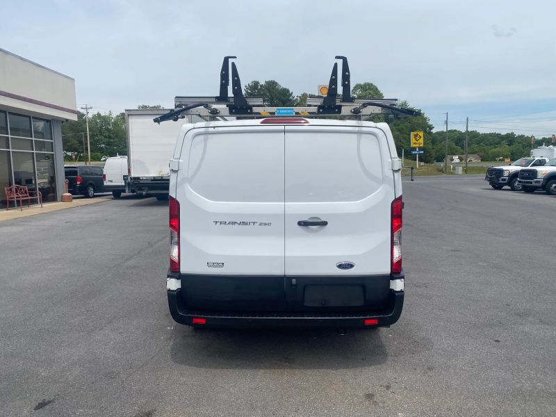 Used 2020 Ford Transit 250 - photo 6