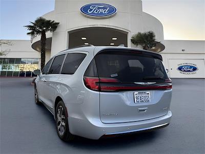 2022 Chrysler Pacifica FWD Minivan for sale #422042 - photo 2