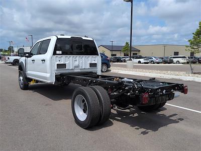 2025 Ford F-450 Crew Cab DRW 4x4 Cab Chassis for sale #25ZC066 - photo 2