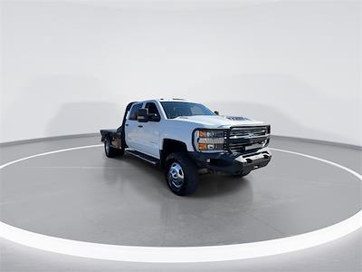 2018 Chevrolet Silverado 3500 Crew Cab DRW 4WD Cab Chassis for sale #13PS5527A - photo 2