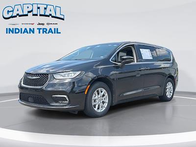 2023 Chrysler Pacifica FWD Minivan for sale #13PS5845 - photo 1
