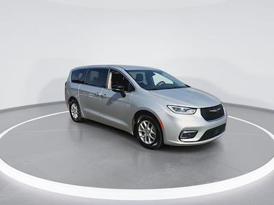 2024 Chrysler Pacifica FWD Minivan for sale #13PS5857 - photo 2