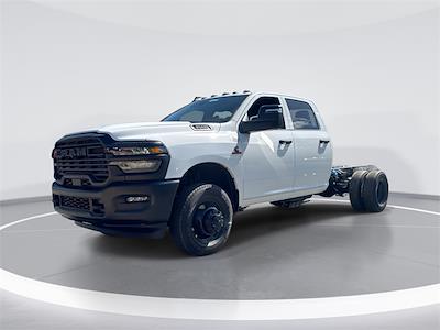 2026 Ram 3500 Crew Cab DRW 4WD Cab Chassis for sale #13R9090 - photo 1