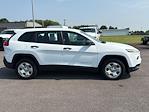 2017 Jeep Cherokee 4x2 SUV for sale #K04819 - photo 5