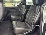 Used 2025 Chrysler Pacifica Select Minivan thumbnail 9