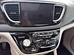 Used 2022 Chrysler Pacifica Hybrid Limited Minivan for sale #K5310S-1 - photo 7