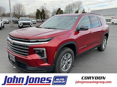 Used 2025 Chevrolet Traverse - photo 1