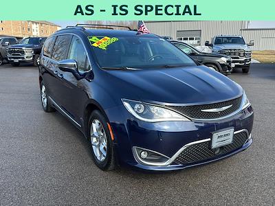 2017 Chrysler Pacifica FWD Minivan for sale #KX5630T-1 - photo 2