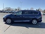 Used 2017 Chrysler Pacifica Limited Minivan for sale #KX5630T-1 - photo 4