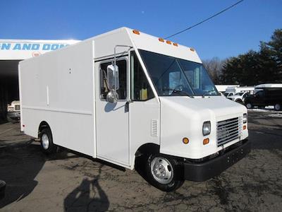 Used 2011 Ford E-350 - photo 1