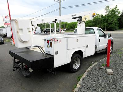 2005 Ford F-450 Regular Cab DRW 4x2 Bucket Truck for sale #VM06123 - photo 2