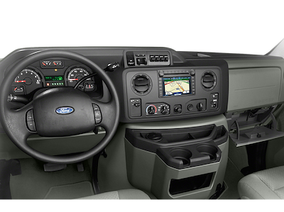 Used 2016 Ford E-350 - photo 1